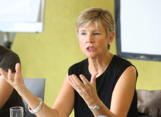 Weiblicher Führungsstil wird digitales Zeitalter dominieren