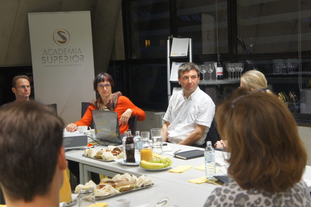 denkBAR zum Thema Glück