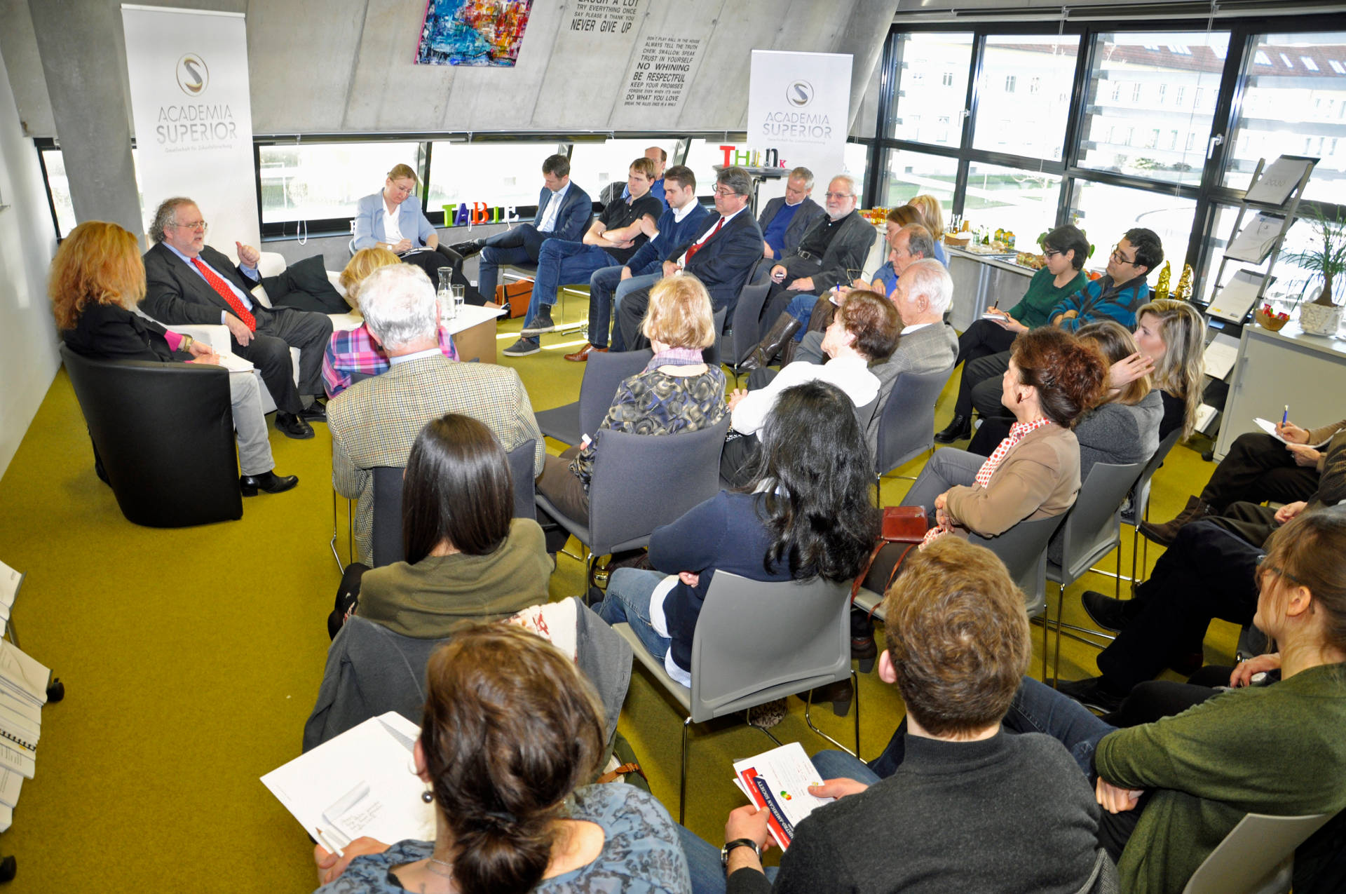 RoundTABLE mit Walter R. Mead