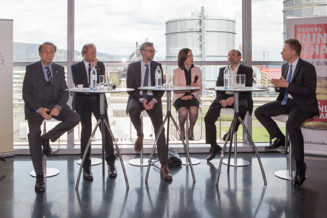 Futuretalk Futuretalk mit Meinhard Lukas, Alois Ferscha, Michael Strugl, Manuela Macedonia, Michael Shamiyeh und Moderator Thomas Winkler