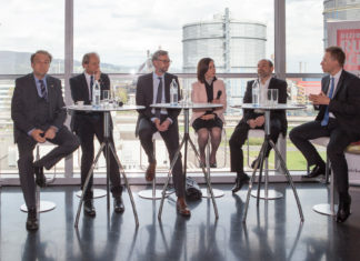 FutureTalk Futuretalk mit Meinhard Lukas, Alois Ferscha, Michael Strugl, Manuela Macedonia, Michael Shamiyeh und Moderator Thomas Winkler