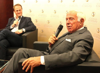 Zu Gast in Wien: DIALOG mit Ioan Holender Ioan Holender beim DIALOG