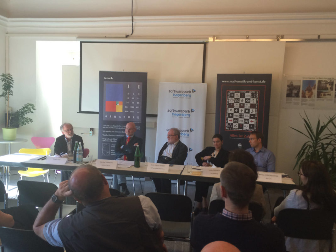 Podium in Hagenberg Panel: Eugen Jost, Günther Vormayr, Erich Peter Klement, Ulrike Greiner, Markus Hohenwartner