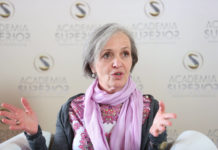 Creativity and niches: Excellence in research Herta Steinkellner at the Symposium 2015