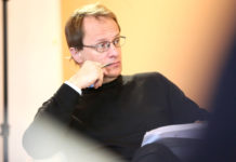 Freedom as a great mystery and task Markus Hengstschläger at the Symposium 2016