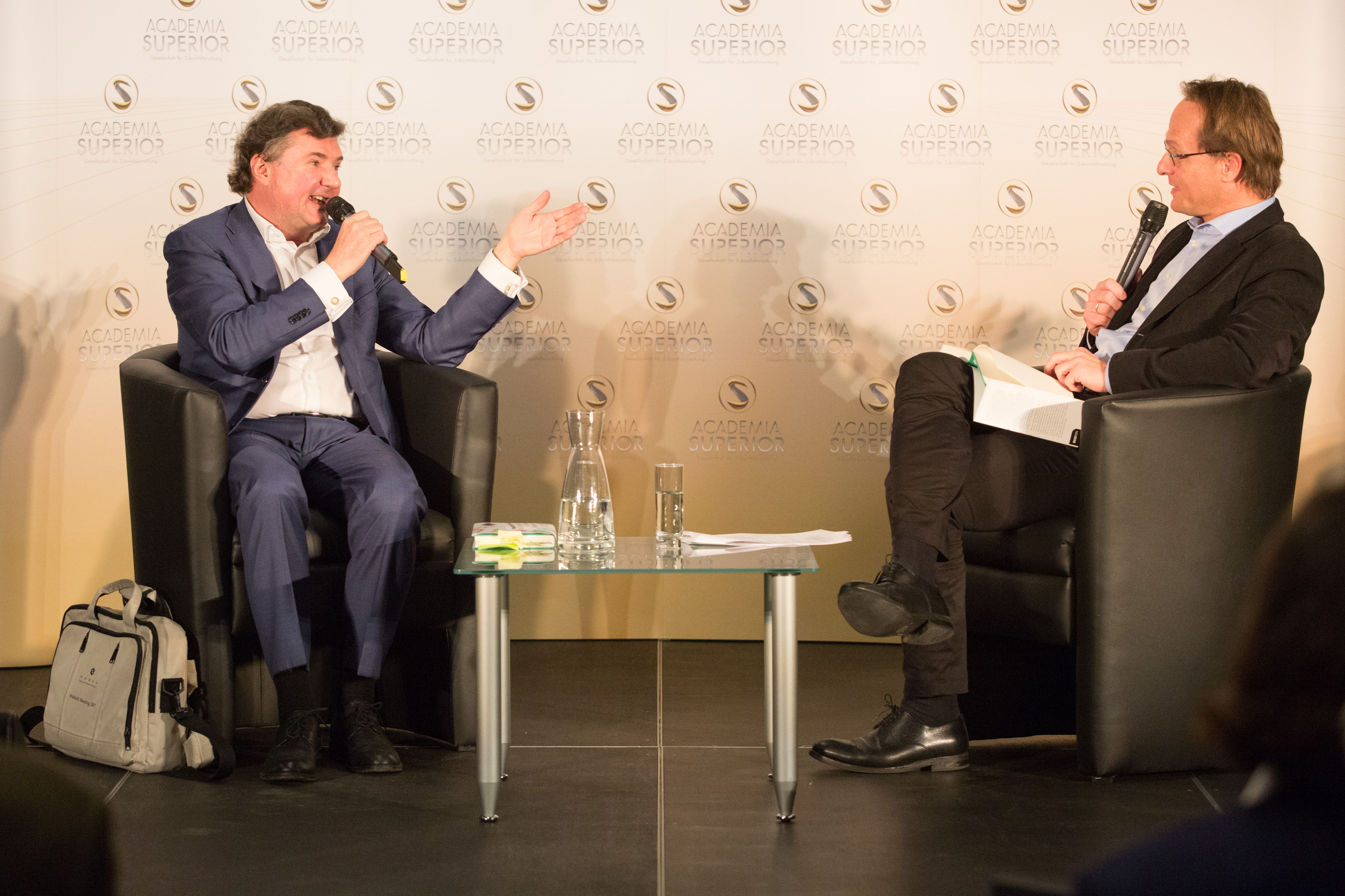 Foto 1: Andreas Salcher und Markus Hengstschläger im Dialog