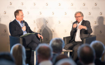 Die digitale Transformation der Medienwelt Markus Hengstschläger und Alexander Wrabetz im DIALOG