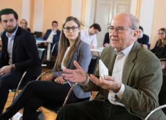 Mutig sein heißt auch, verlieren zu können Erich Gornik beim Symposium 2018