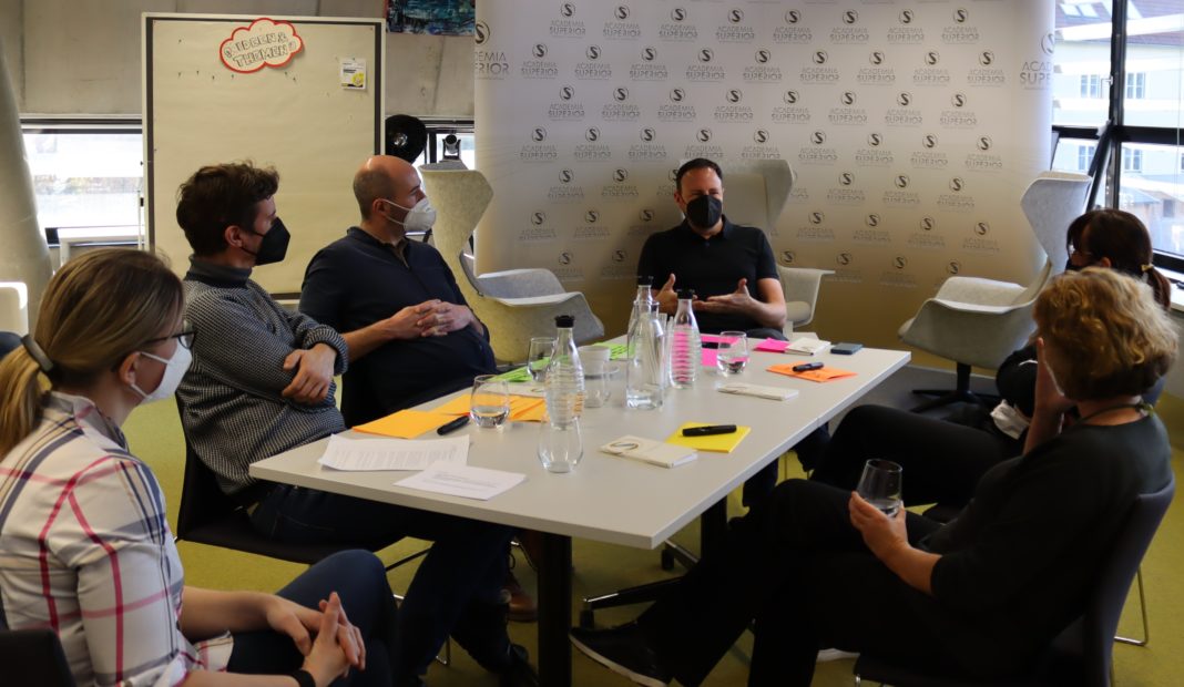 Headerbild Fokusgruppe Medien 2022