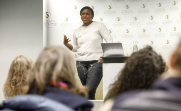 Eltern, Bildung und Medien sind der Schlüssel für politisches Engagement