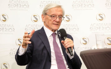 DIALOG mit Wolfgang Schüssel